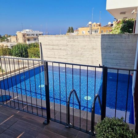 Leonidas Villa Пафос Экстерьер фото